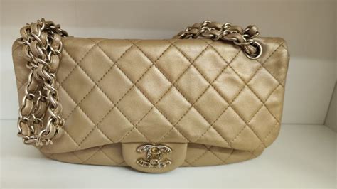 chanel woman bag|Altro.